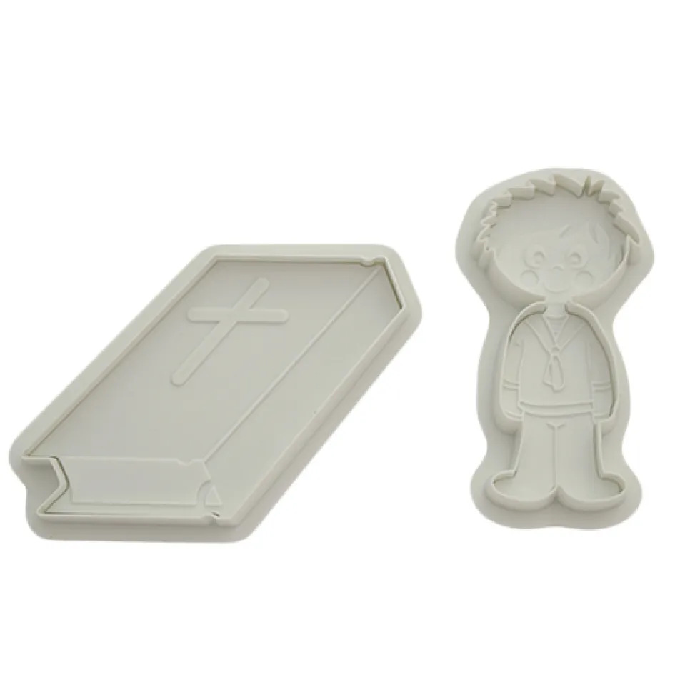 Cortapastas con expulsor Niño Comunión + Biblia