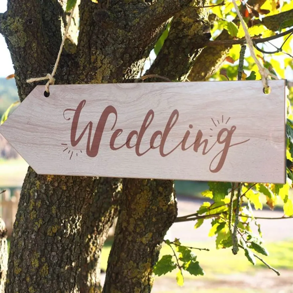 Flecha de Madera con Vinilo para Bodas
