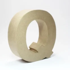 Letra Q de Cartón 17cm