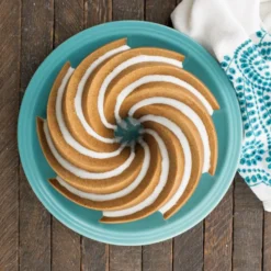 Molde Bundt Cake Heritage Dorado