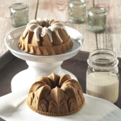 Nordic Ware Bundt Duet Pan